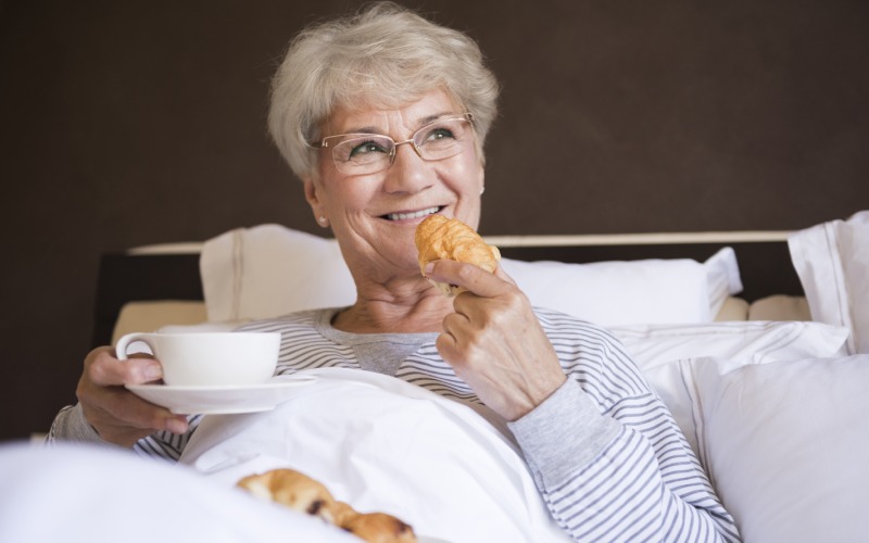 good way start day breakfast in bed